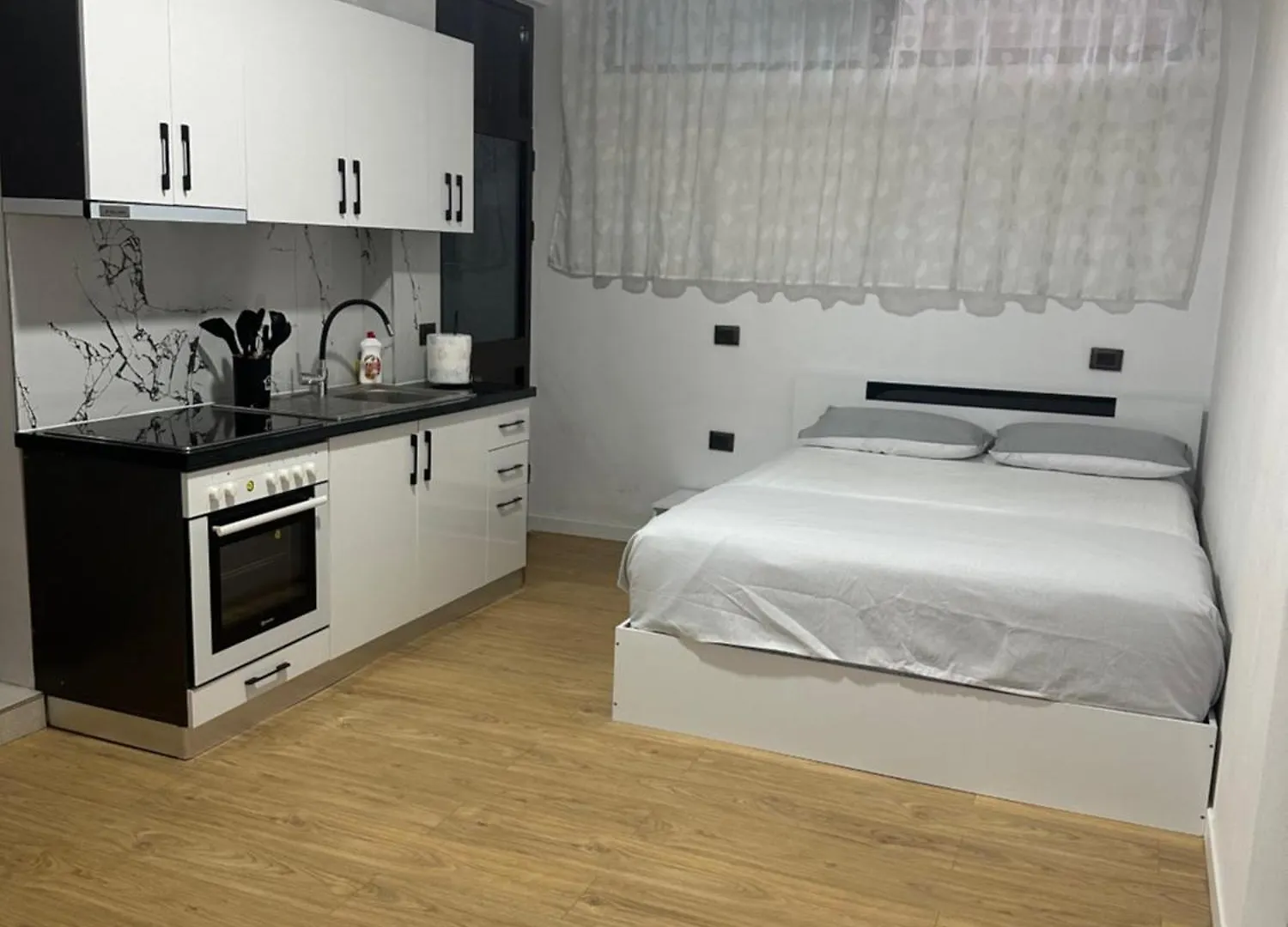 New Boulevard Living - Studio B location